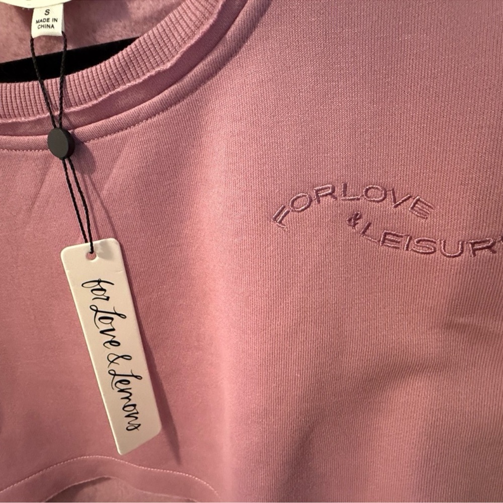 Lavender Cropped Sweatshirt for love and lemons - Picture 8 of 8